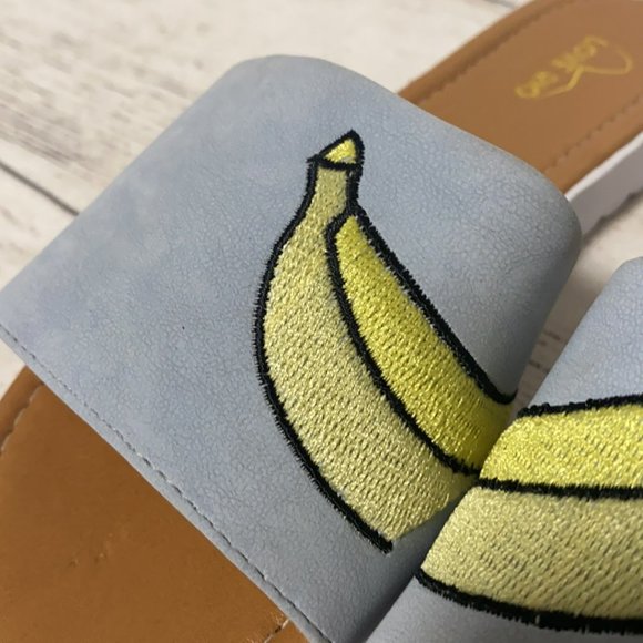 *Love Rio Banana Fruit Mule Slide Platform Sandals - Picture 3 of 11